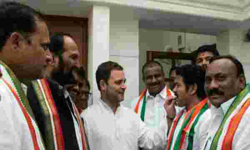 TPCC Celebrates Rahul’s birthday In Modest Manner