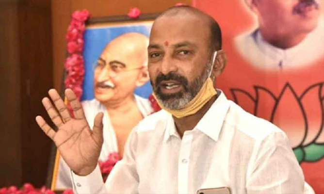 Bandi Sanjay Lashes Out at Govt