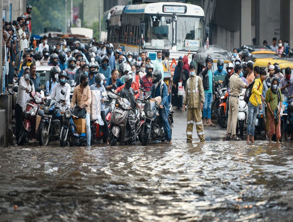 Heavy Rains In Hyderabad Today And Tomorrow