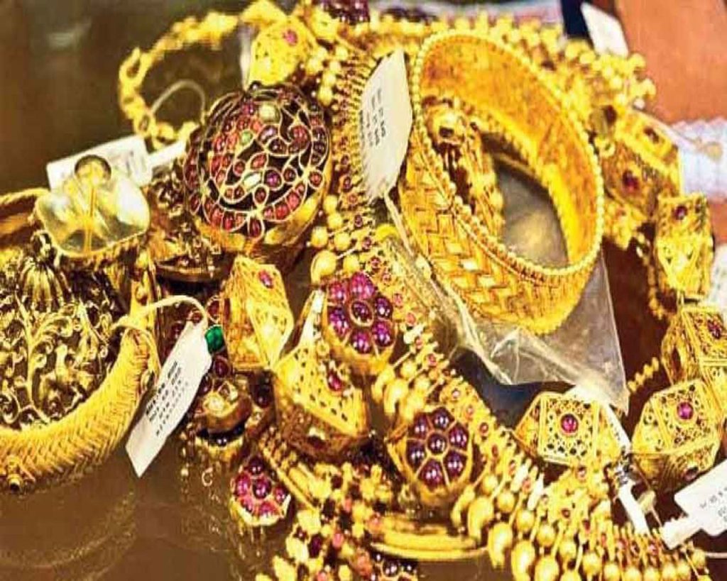 Gold Prices in Hyderabad Slashed On December 12, 2023