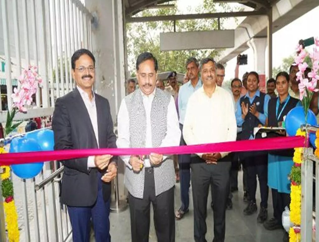 HMR Opens New Escalator at LB Nagar Metro Station