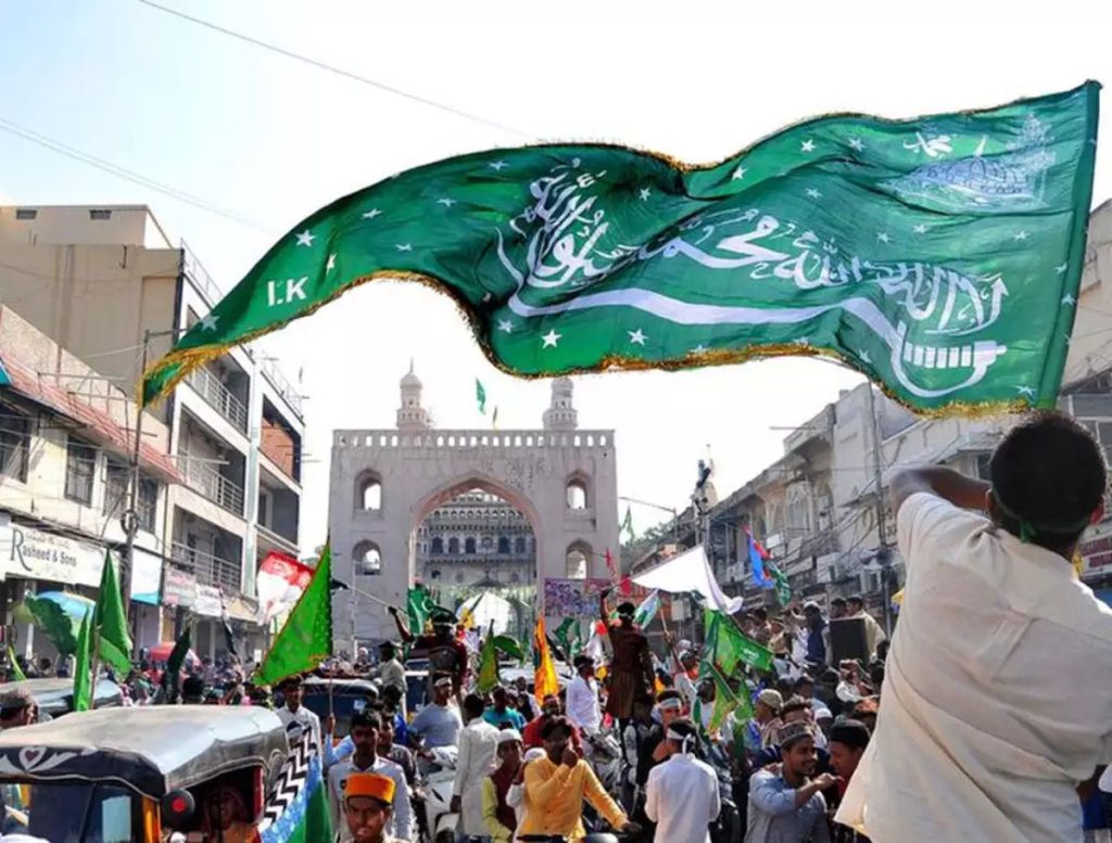 Milad-un-Nabi Juloos: Traffic Diversions in Old City Tomorrow