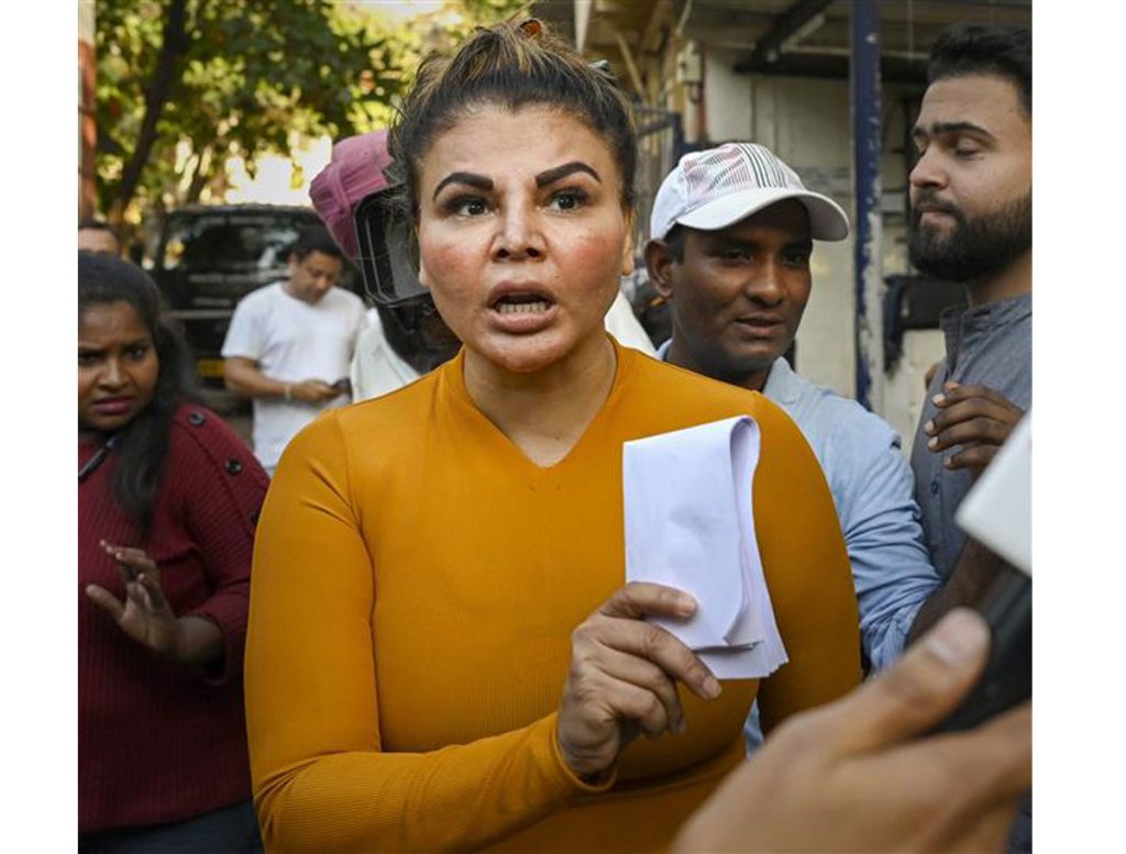 Rakhi Sawant Files Defamation Complaint in A Court Against Her Friend