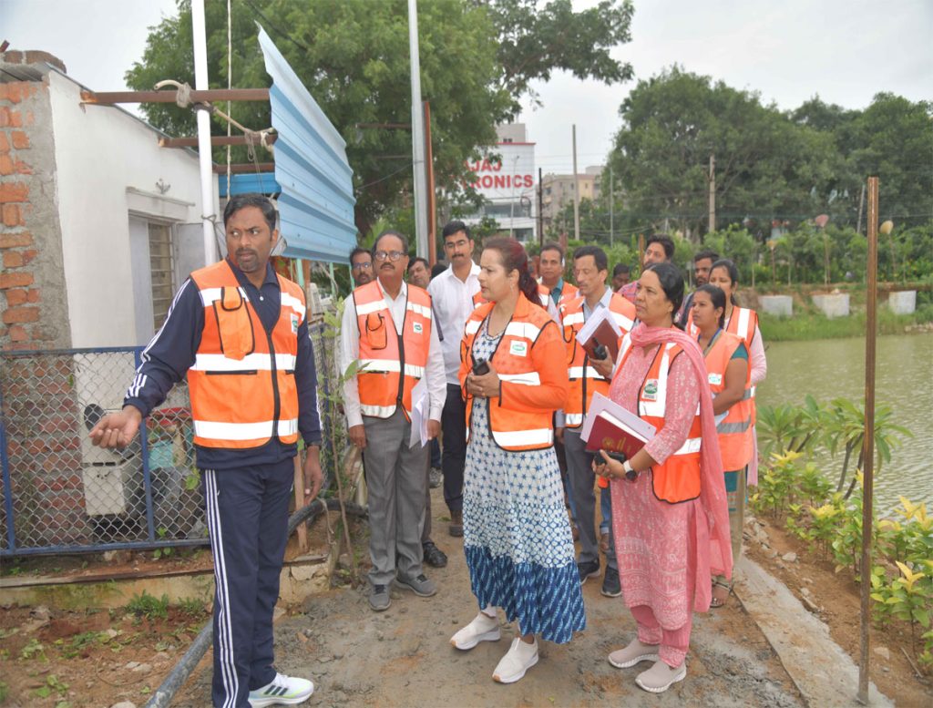 Strict Action Against Illegal Dumping of Construction Waste: GHMC Commissioner