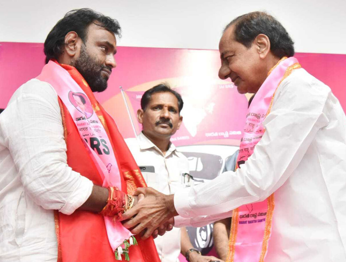 Nagam, Vishnuvardhan Reddy Has Joined The BRS Party