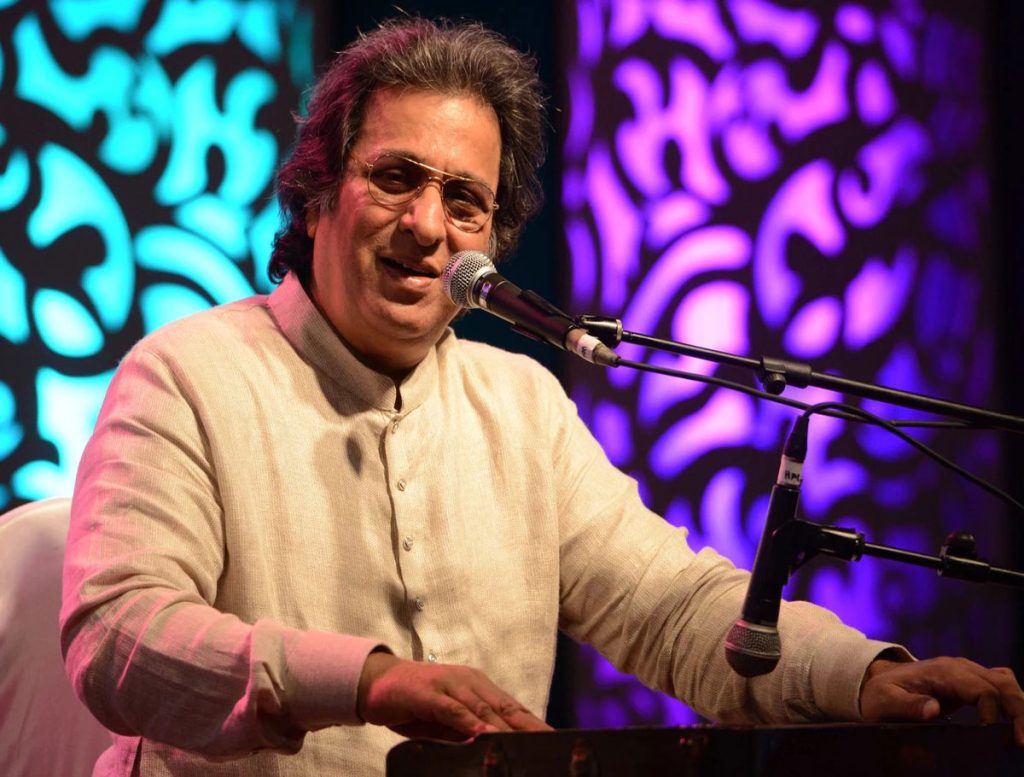 Talat Aziz Enchanted The City In A Musical Triumph At The Hyderabad Public School Begumpet