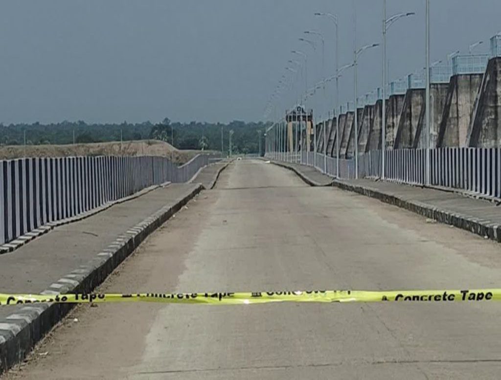 Prestigious Medigadda Barrage Pillars Sank Due To A Problem In Sand: ENC