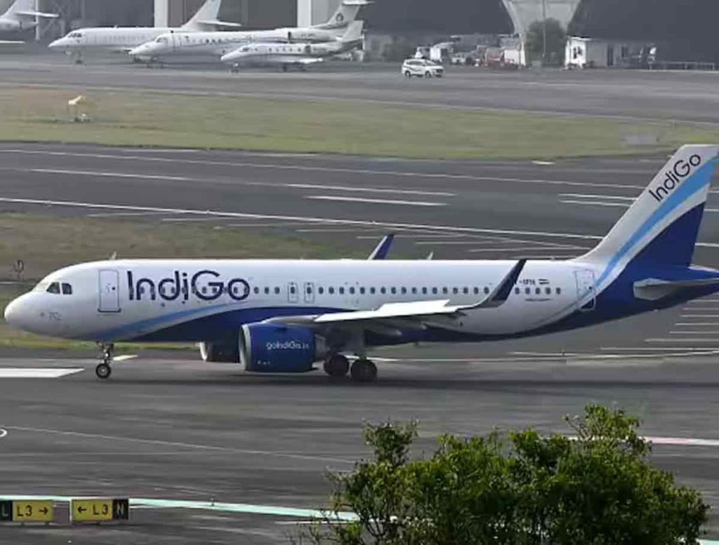 Passenger Dies; Hyderabad-Bound Indigo Stops In The Karachi