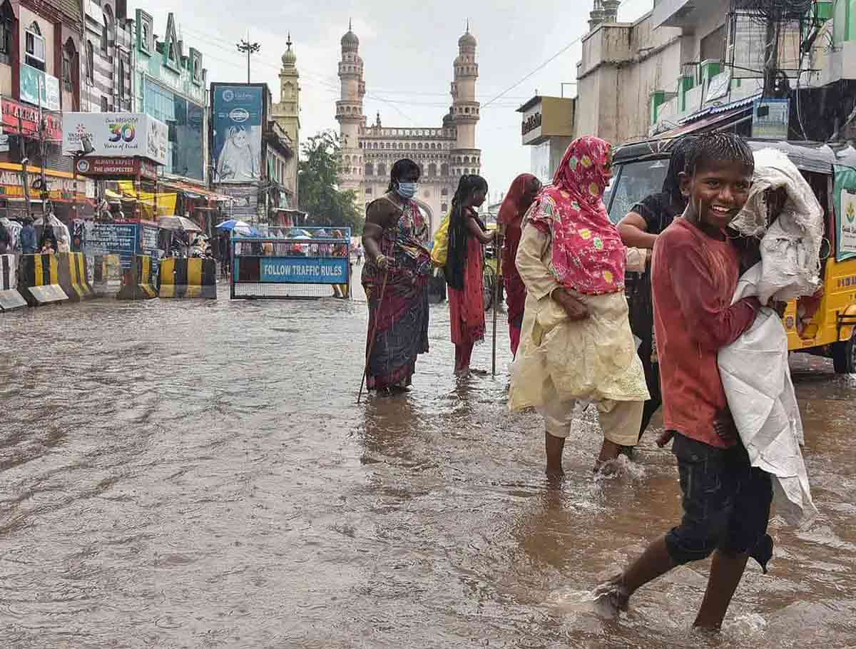 Heavy Rains Warning In Telangana