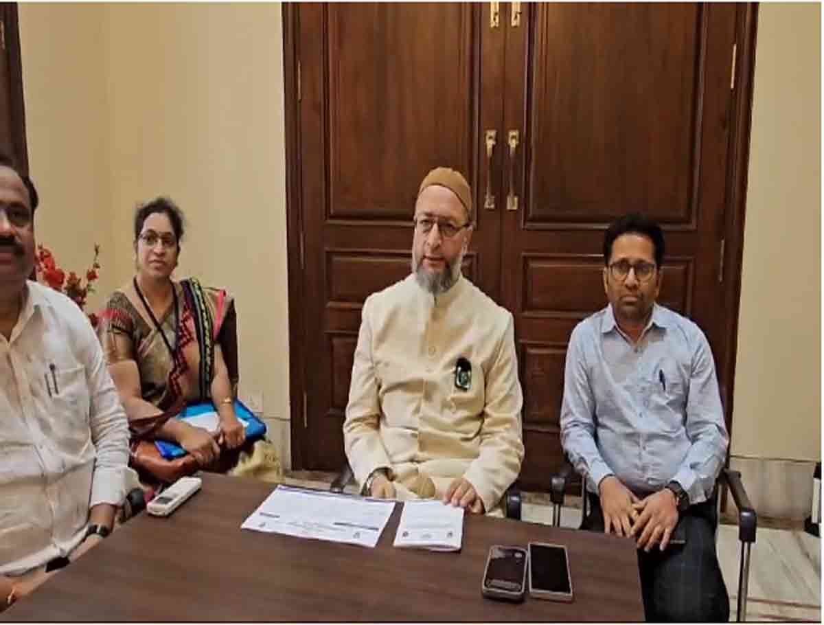 Asaduddin Owaisi Urges People To Participate In Caste Census